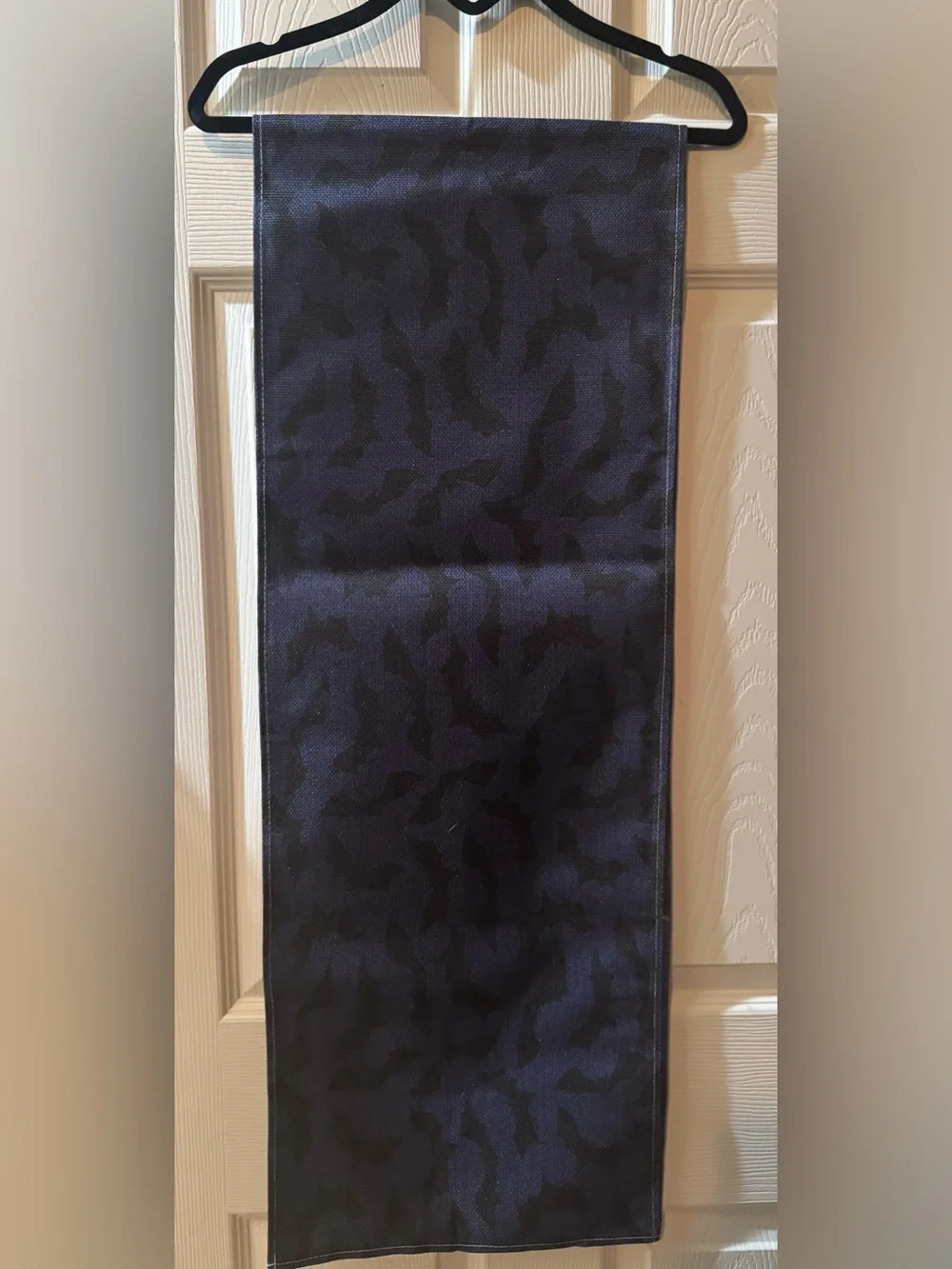 NWT Purple and Black Bat Halloween Table Runner, 13x72
